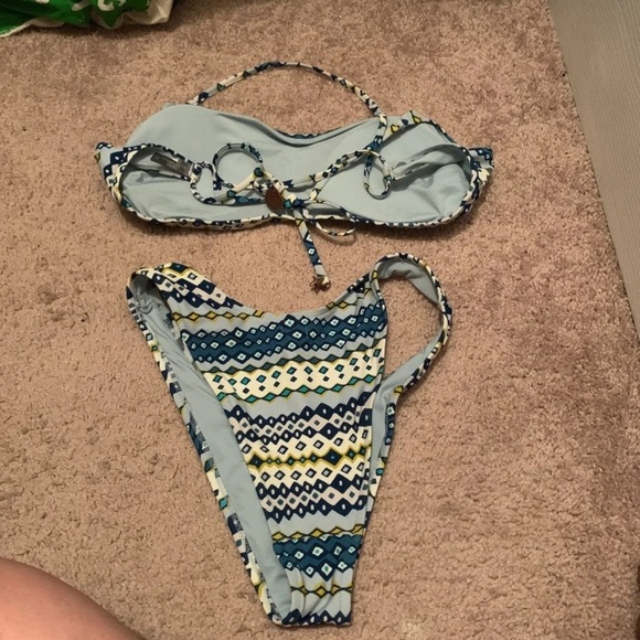 Bathing suit - Picture 4 of 4